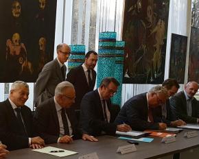 Signature du protocole de préfiguration des projets de renouvellement urbain des quartiers des Larris et de la Redoute à Fontenay