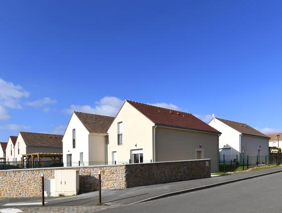 Accession-Savigny-le-Temple