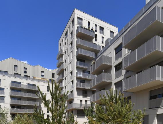 à Ivry-sur-Seine