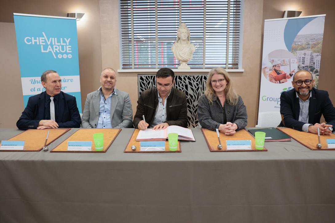 SIGNATURE CHEVILLY 3